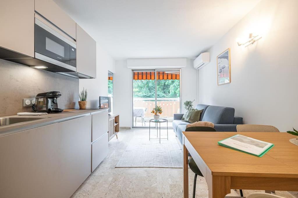 Appartement 2P Renove Avec Terrasse Au Port De 니스 외부 사진